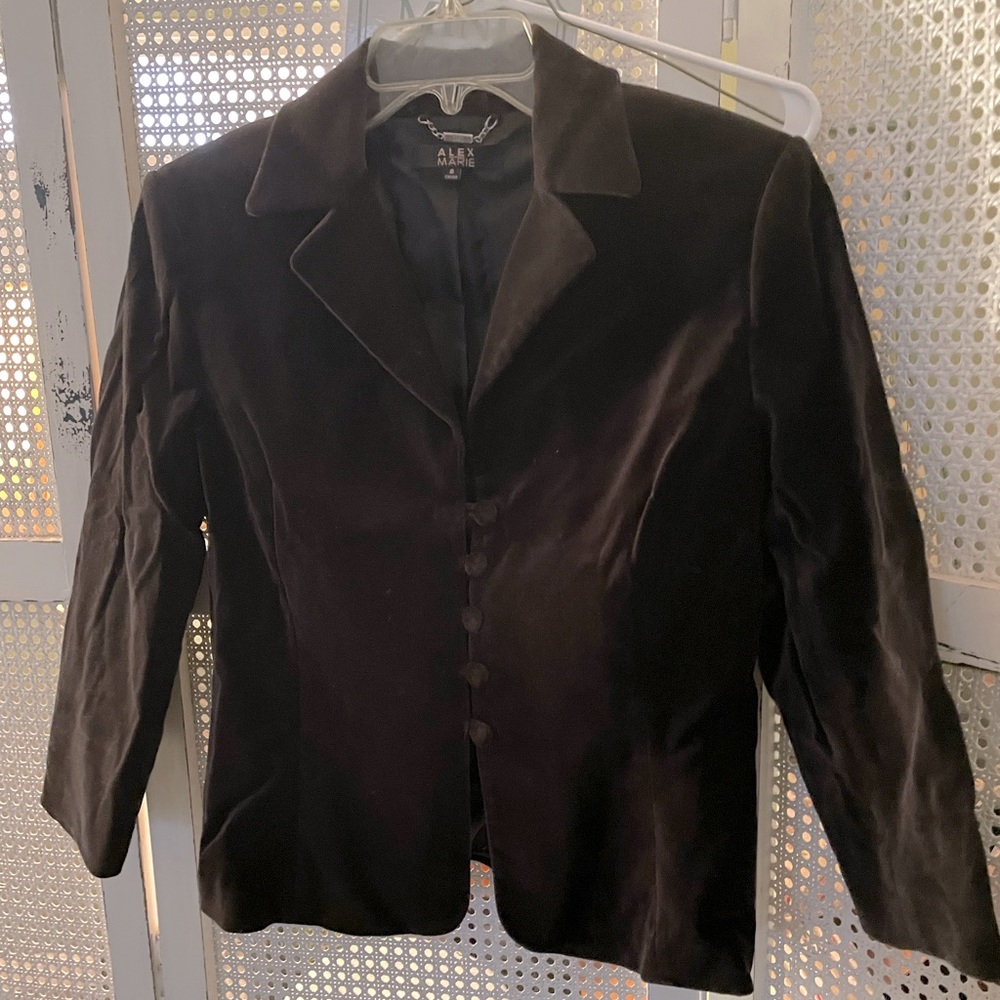 Alex Marie black velvet blazer size 8 in new condition